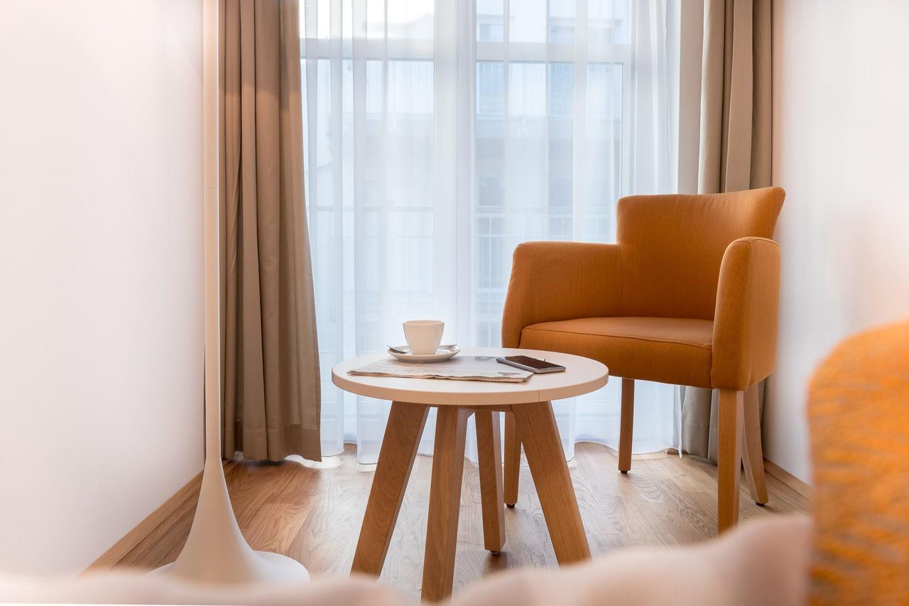 Oliver | Contactless Check-in 3* Wien